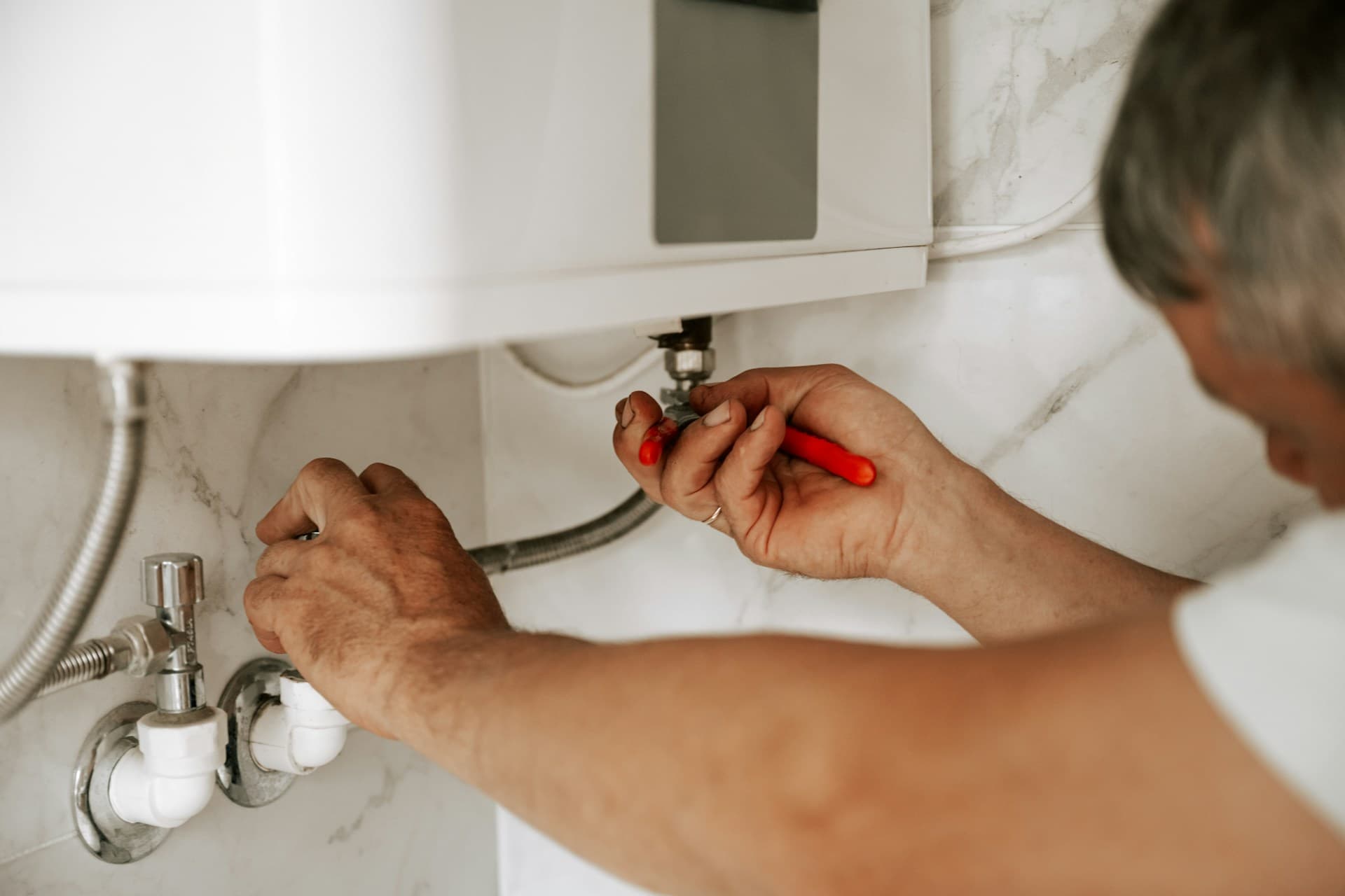 Why Is My Water Heater Taking So Long to Reheat?-image